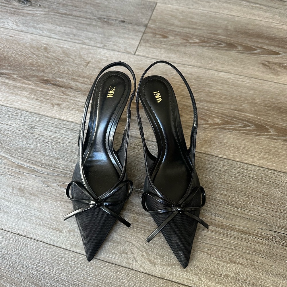 Zara Black Pointed Slingback Heels with Bow